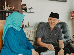 Kondisi Mantan Bupati Gunungkidul Membaik, Dijenguk Caleg Sri Purnomo