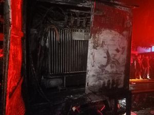 Kebakaran di Muara Angke Dipicu Korsleting Genset, 80 Orang Terdampak