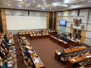 Waka Komisi I DPR Minta KPU Tanggung Jawab soal Data Pemilih Bocor