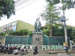 Monumen Perjuangan Cirebon: Kisah Suko dan Kasmiri Digantung Penjajah
