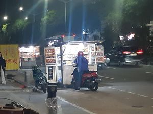 Malam Keramat dan Nomor Misterius Pedagang Obat Kuat Malam Keramat dan Nomor Misterius Pedagang Obat Kuat