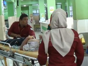 Tirukan Film Laga, Pelajar SMP Ngawi Tendang Teman hingga Dilarikan ke RS