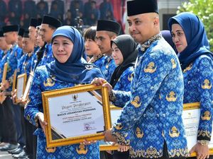 Dukung EBT, Jatim Juara Umum Anugerah Dewan Energi Nasional 2023