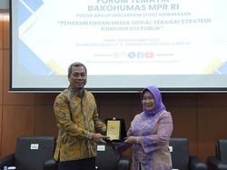 Plt Sekjen MPR Bicara Pentingnya Medsos Humas Layani Masyarakat