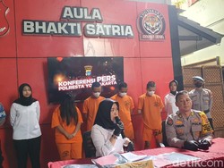 Dua ABG Dipaksa Open BO Layani 4 Pria Sehari