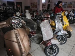 Dear Warga Jabar, Ini Daftar Motor Listrik Subsidi Murah Meriah Dear Warga Jabar, Ini Daftar Motor Listrik Subsidi Murah Meriah