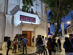 Uji Nyali di Rumah Hantu Kota Tua