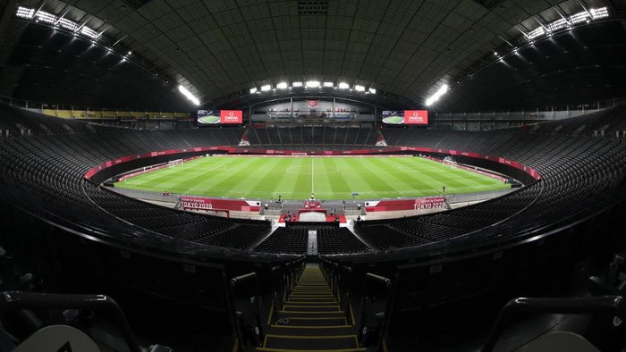 A general view of the Sapporo Dome in Sapporo on July 28, 2021, ahaed of the during the Tokyo 2020 Olympic Games mens group B first round football match between Romania and New Zealand. (Photo by ASANO IKKO / AFP)