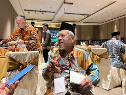 Senangnya Teman Pesantren Bertemu Maruf di Malaysia Usai 62 Tahun Tak Jumpa