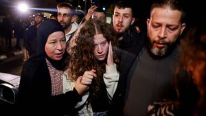 Aktivis Perempuan Palestina Ahed Tamimi Dibebaskan Israel