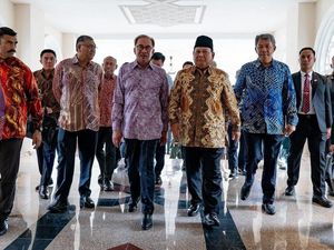 Anwar Ibrahim Bertemu Prabowo, Harap Hubungan Malaysia-RI Erat Selamanya