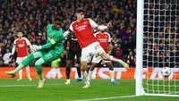 3/4. Arsenal = 16 gol di fase grup. Foto: Action Images via Reuters/MATTHEW CHILDS