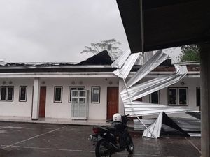 Hujan Disertai Angin Kencang Rusak 78 Rumah di 3 Kecamatan Malang