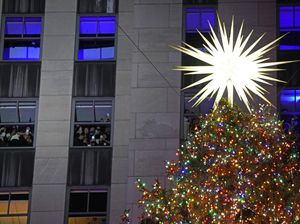 40 Contoh Pantun Natal yang Menarik, Lucu, dan Sarat Pesan Rohani 40 Contoh Pantun Natal yang Menarik, Lucu, dan Sarat Pesan Rohani