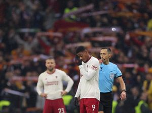 Dear MU, Martial Bukan Solusimu