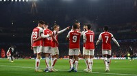 Arsenal maju ke babak 16 besar Liga Champions musim ini sebagai pemuncak klasemen Grup B. Selanjutnya, mereka akan hadapi Porto (Reuters)