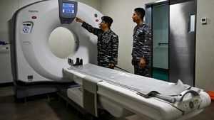 Mengintip Fasilitas Medis di KRI Radjiman Wedyodiningrat