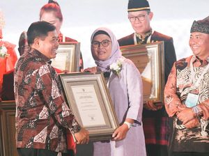 Indramayu Raih Penghargaan Kabupaten Sehat Swasti Saba Wiwerda Tahun 2023