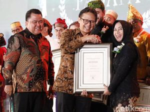 Pemkot Mojokerto Raih Penghargaan Swasti Saba Padapa dari Kemenkes