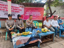 Polisi di Jaksel Masuk Grup WA Warga demi Jaga Kamtibmas