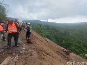 Progres Shortcut Singaraja-Mengwitani Titik 7D-7E Capai 20 Persen Progres Shortcut Singaraja-Mengwitani Titik 7D-7E Capai 20 Persen