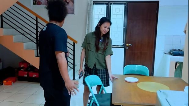 Rumah Indah Permatasari dan Arie Kriting
