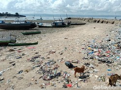 Pantai di Kampung Nelayan Bajo Jorok, Kapolda NTT Minta Warga Peduli