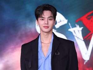 6 Drama Korea yang Dibintangi Song Kang Sebagai Pemeran Utama 6 Drama Korea yang Dibintangi Song Kang Sebagai Pemeran Utama