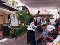 Kenangan Mantan Anak Buah Terhadap Sosok Mendiang Eddy Rumpoko