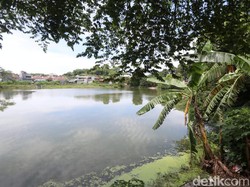 Telaga Pegat Gresik, Danau Peninggalan Sunan Giri yang Pisahkan 2 Gunung