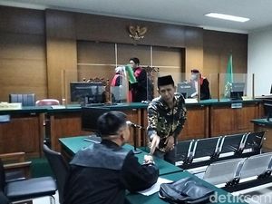 Korupsi Dana Desa untuk Karaoke-Nyawer LC, Kades di Banten Divonis 5 Tahun Bui