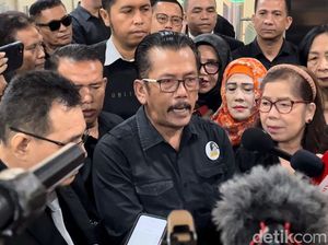 Advokat Pembela Jessica Wongso Adukan Ayah Mirna Salihin ke Bareskrim Advokat Pembela Jessica Wongso Adukan Ayah Mirna Salihin ke Bareskrim