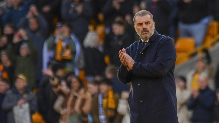 Tottenhams head coach Ange Postecoglou applauds to supporters at the end of the English Premier League soccer match between Wolverhampton Wanderers and Tottenham, at the Molineux Stadium, in Wolverhampton, England, Saturday, Nov. 11, 2023. (AP Photo/Rui Vieira)