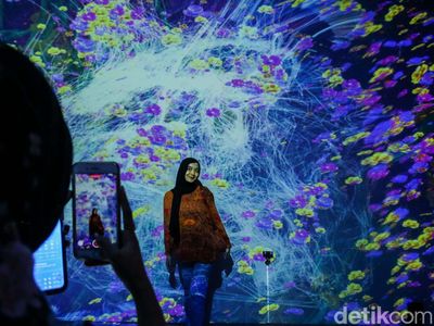Bermandikan Cahaya di Disney Wish Exhibition