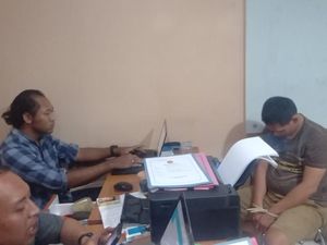 Nyaleg Bikin Ekonomi Sulit Berujung Bobol Toko dan Rumah Kosong Nyaleg Bikin Ekonomi Sulit Berujung Bobol Toko dan Rumah Kosong