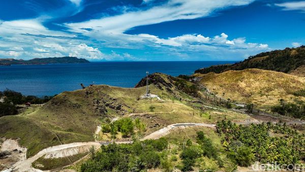 Emang Boleh Secakep Ini? Savana Bukit Pulisan Jadi Hidden Gem di Likupang
