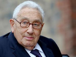 Profil Henry Kissinger yang Setujui Serangan Indonesia ke Timor Leste Profil Henry Kissinger yang Setujui Serangan Indonesia ke Timor Leste