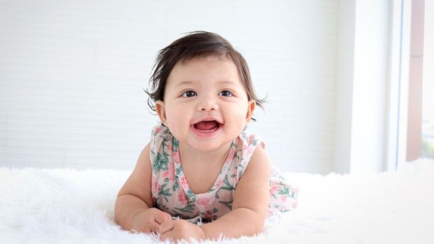 Ilustrasi bayi perempuan