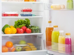 Begini Cara Benar Menaruh Stok Makanan di Kulkas