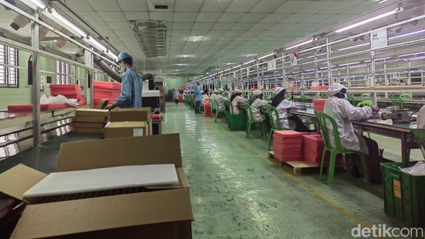 Intip Pabrik Elektronik Lokal Penyuplai Laptop-CCTV ke Kantor Pemerintah