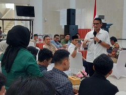 Sandiaga Ungkap Solusi Atasi Harga Komoditas Mahal di Makassar