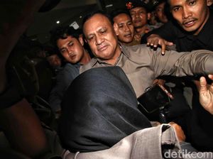 Kata Firli soal Isu Jokowi Minta Setop Kasus e-KTP Kata Firli soal Isu Jokowi Minta Setop Kasus e-KTP