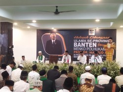 Momen Warga Doakan Mahfud Jadi Wapres, Lalu Minta Kemeja Pilpres 2019