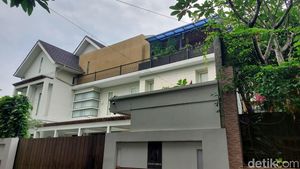 Mengintip Rumah Mewah BCL, Ada Studio Musik dan Salon Pribadi!