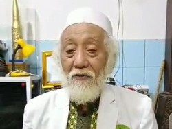 Beredar Video Abuya Muhtadi Ajak Masyarakat Dukung Gibran di Pilpres 2024