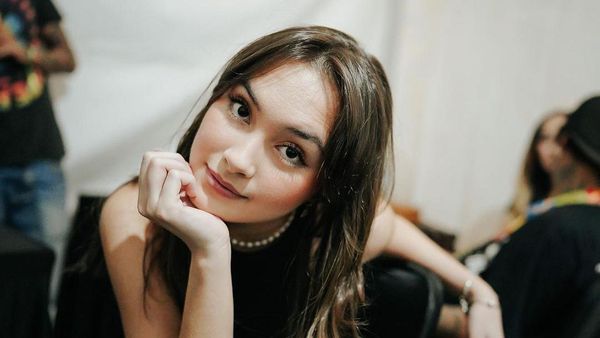 5 Potret Caitlin Halderman yang Ternyata Gampang Molor