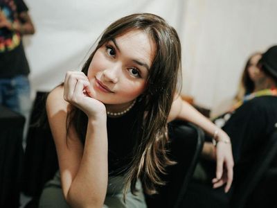 5 Potret Caitlin Halderman yang Ternyata Gampang Molor