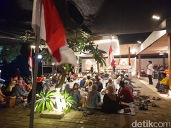 Gelar Doa Bersama, Warga Kampung Lobster Banyuwangi Ajak Pupuk Nasionalisme