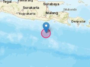 Warga Malang Tak Rasakan Guncangan Gempa M 5,2 Warga Malang Tak Rasakan Guncangan Gempa M 5,2