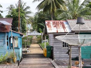 Segeram, Kampung Tua Penduduk Awal Natuna yang Mulai Ditinggalkan